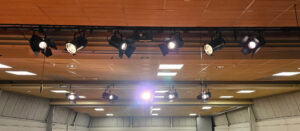 spots vanaf podium